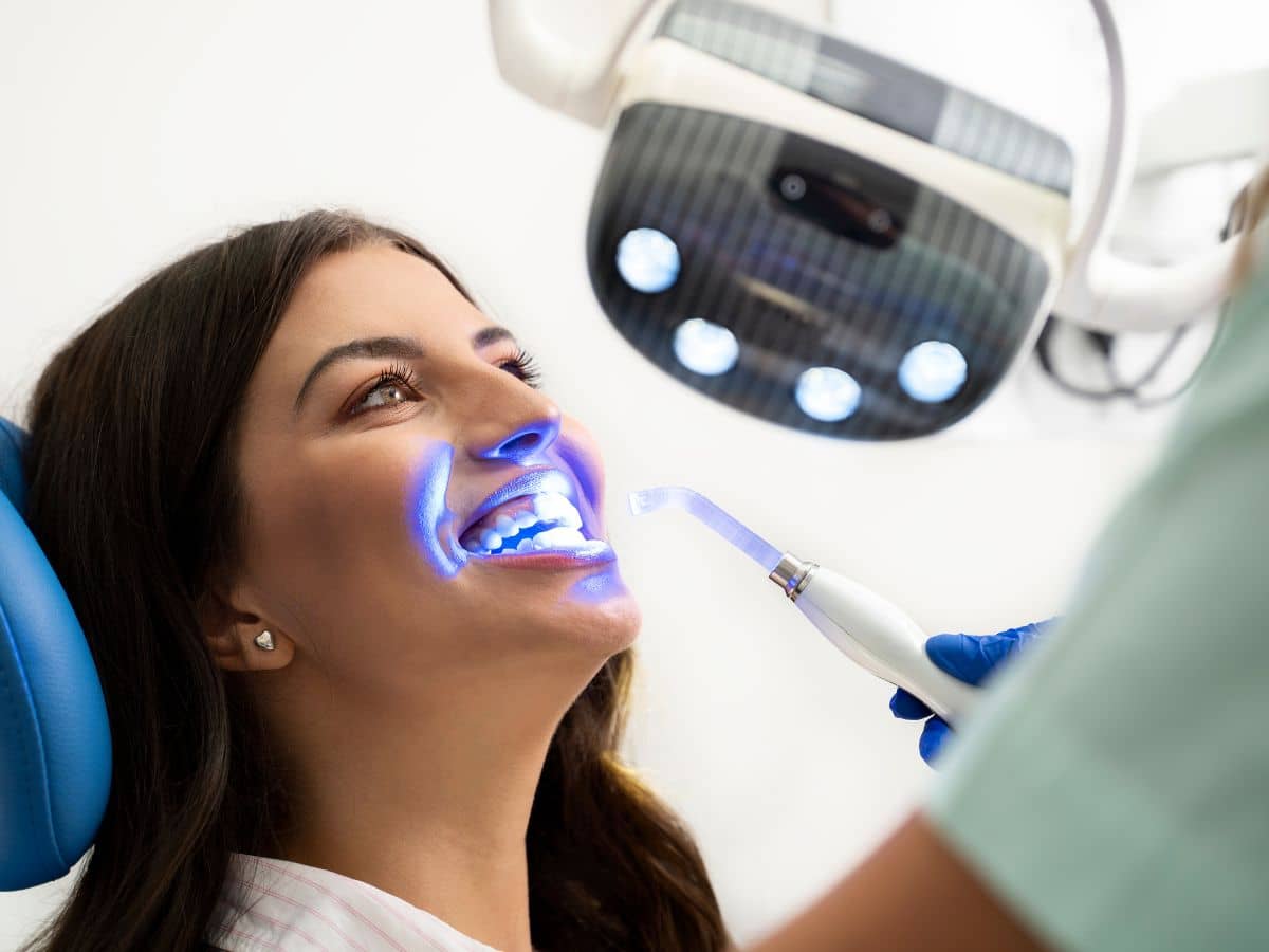 cuánto vale blanqueamiento dental en general